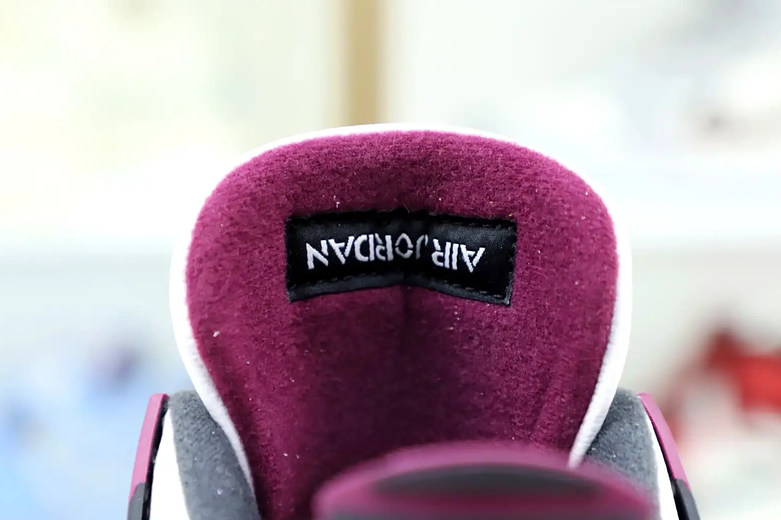 4 RETRO X PARIS JORDAN AIR Kimikick SAINT-GERMAIN JORDAN 'BORDEAUX' AIR 0807